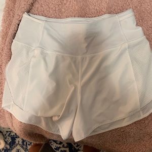 Lululemon Real Quick Shorts 3.5” RARE